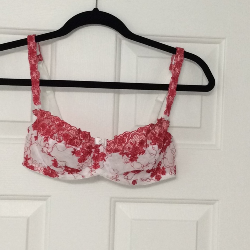 Bra - Picture 1 of 1